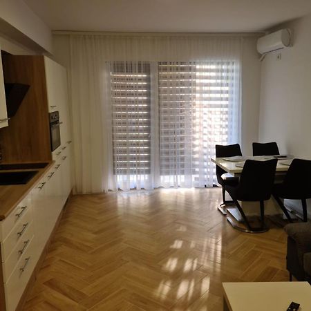Appartamento Apartament In Complex Rezidential In Gran Varadino Esterno foto